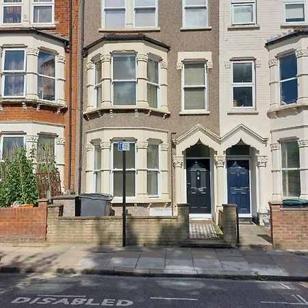 White Hart Lane Walking Distance Tottenham Hotspur Stadium لندن المظهر الخارجي الصورة